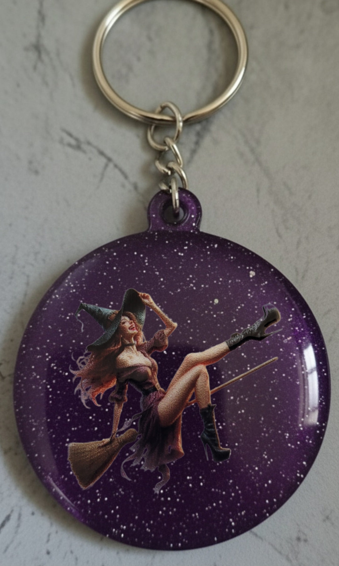 🔮 Porte-clés Sorcière – Accessoire magique et personnalisable