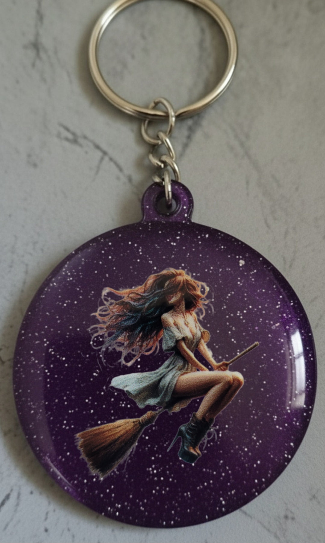 🔮 Porte-clés Sorcière – Accessoire magique et personnalisable