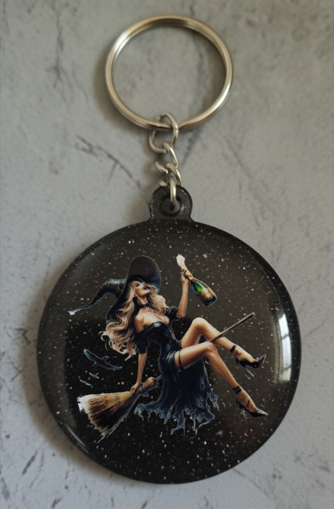 🔮 Porte-clés Sorcière – Accessoire magique et personnalisable