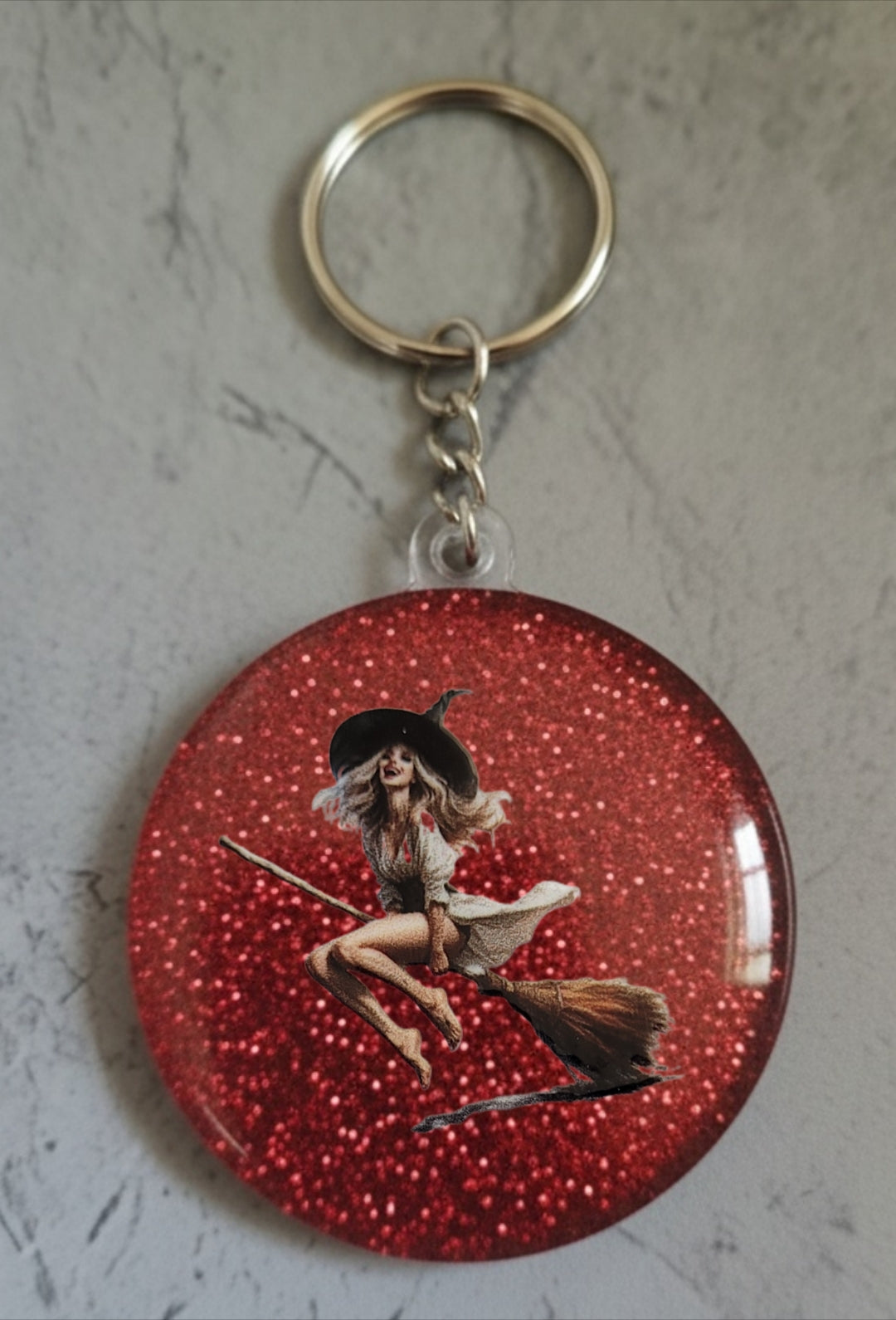 🔮 Porte-clés Sorcière – Accessoire magique et personnalisable