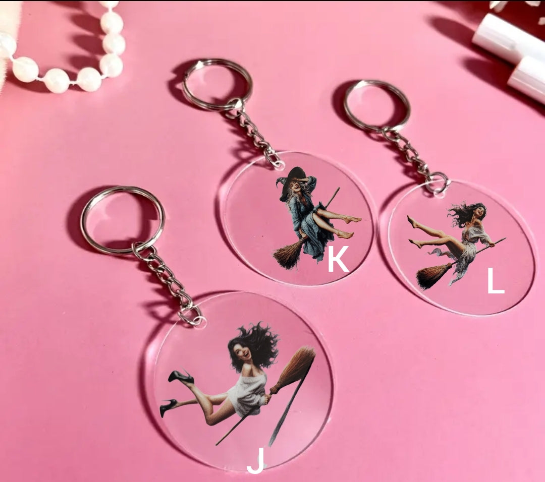 🔮 Porte-clés Sorcière – Accessoire magique et personnalisable