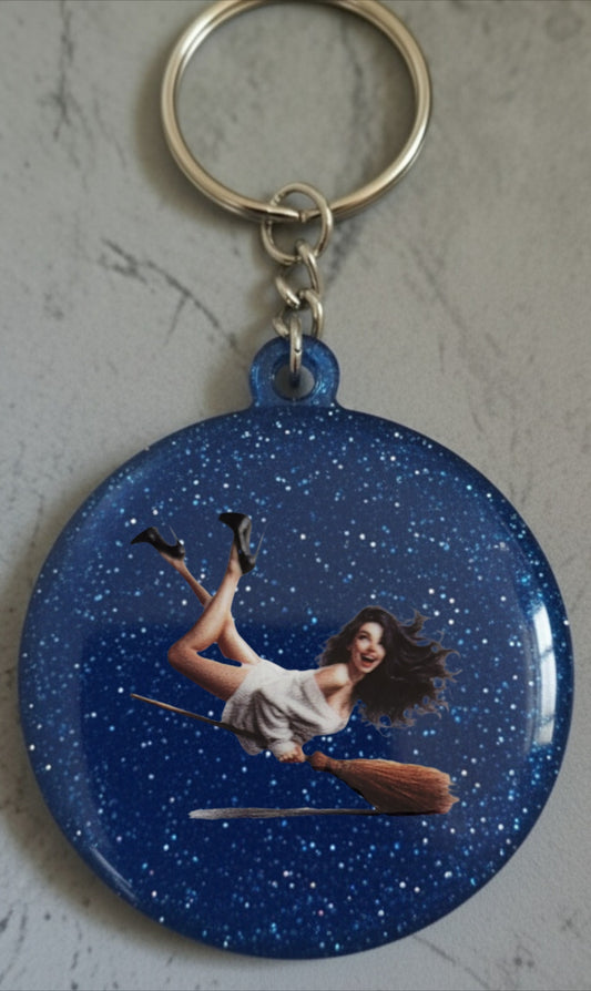 🔮 Porte-clés Sorcière – Accessoire magique et personnalisable